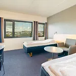 Western St Svithun מלון 3*