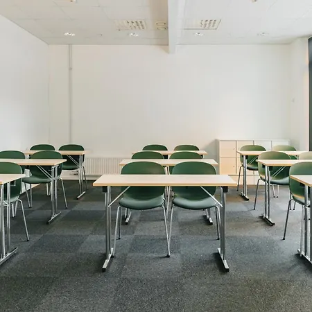 세인트 스비툰 호텔