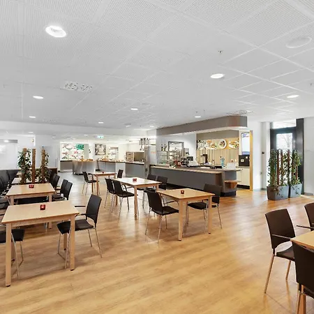 מלון Western St Svithun 4*