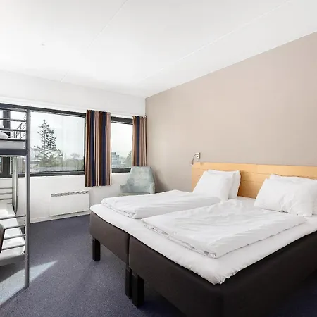 Western St Svithun 4*