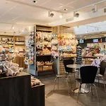 Western St Svithun מלון 3*