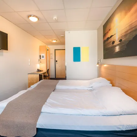 St Svithun Отель